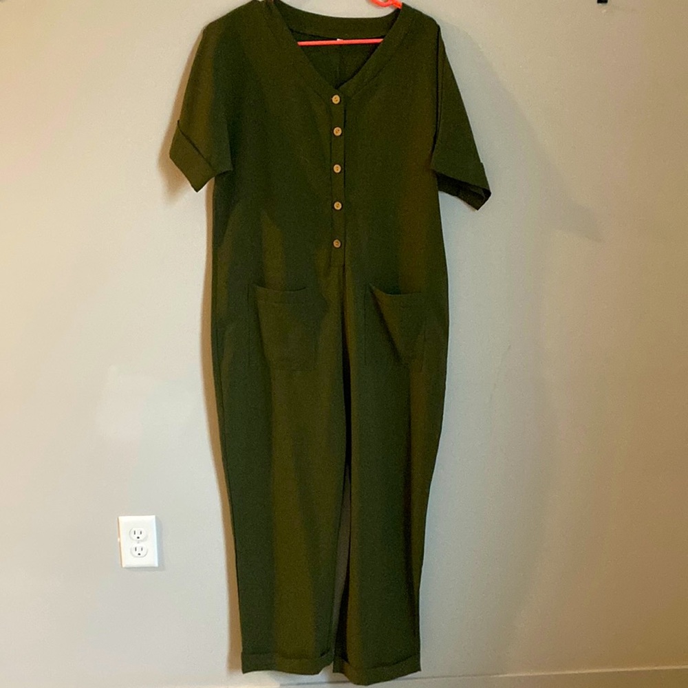 Women’s button front pocket side short sleeve rolled hem solid utility jumpsuit